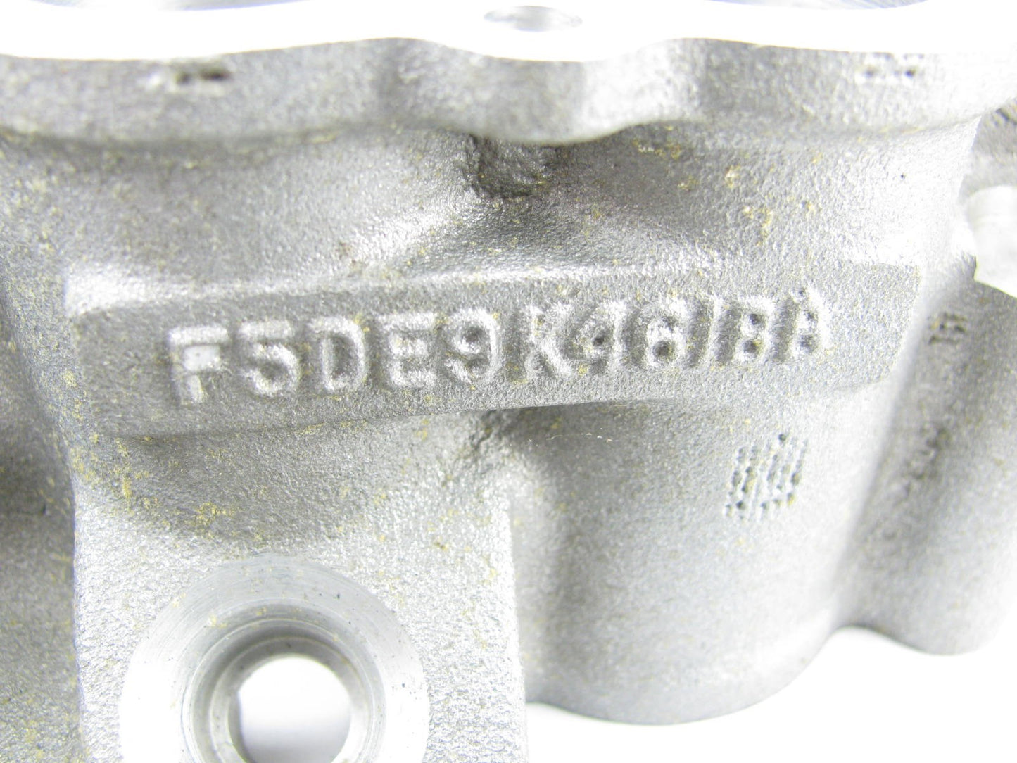 USED Genuine OEM Ford F5DE-9K461-BB Lower Intake Manifold F6DU-AB Casting