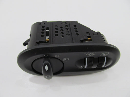NEW - OUT OF BOX OEM Ford F6DZ-11654-B Headlight Head Lamp Switch