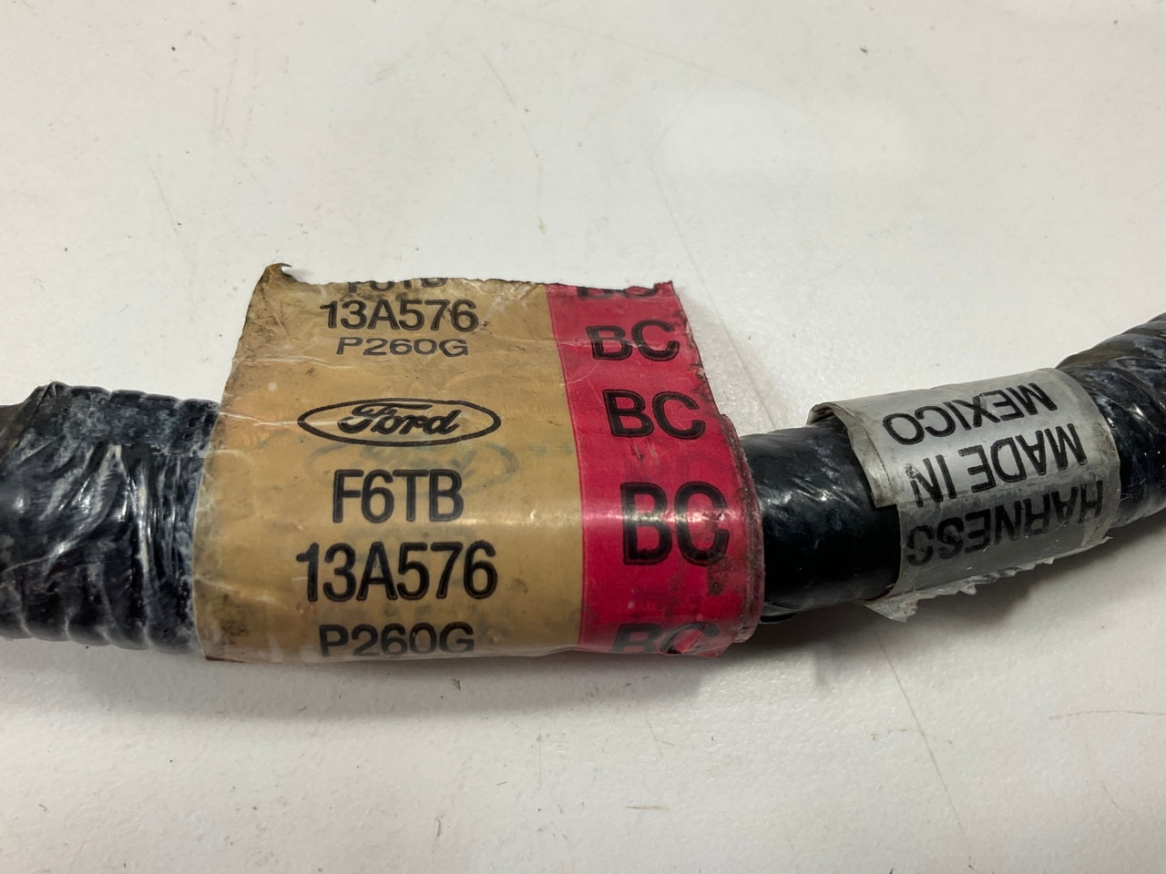 NEW OEM Ford F6TB-13A576-BC Trailer Towing Wiring Harness Connector - 7 PIN