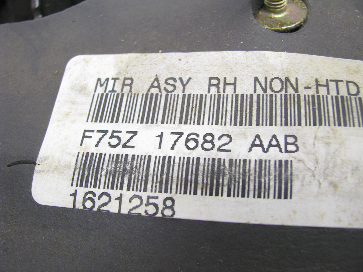 NEW - OUT OF BOX BOX FORD F75Z-17682-AAB Right Passenger Side Towing Mirror