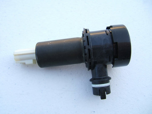 NEW - OUT OF BOX - OEM Ford F78E-9F945-BA Vapor Canister Purge Control Valve