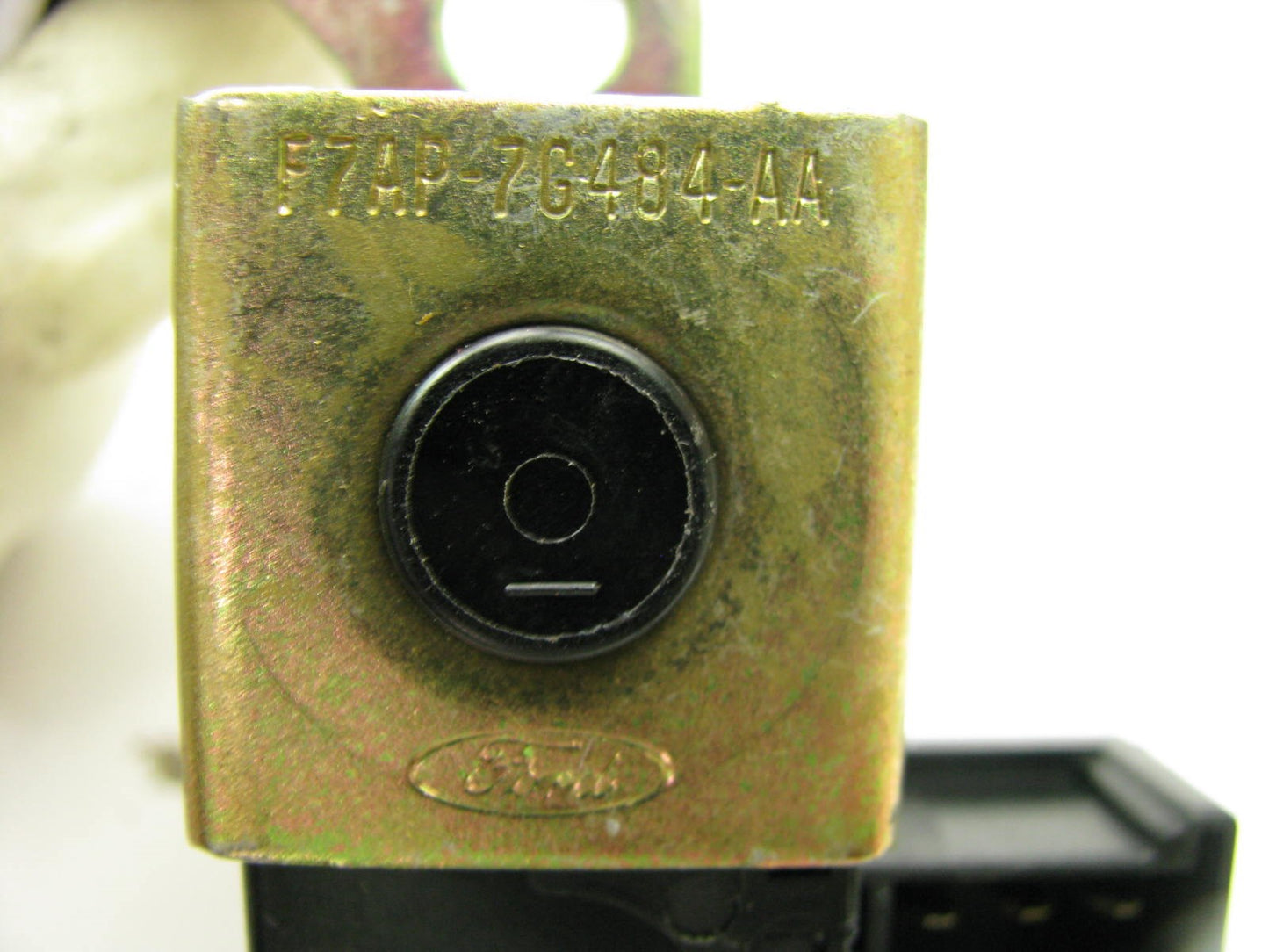New OUT OF BOX 4R70W Automatic Trans Dual Pack Shift Solenoid F7AP-7G484-AA