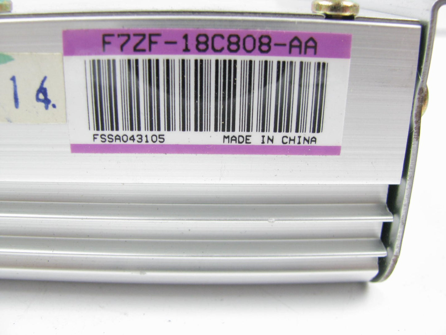 NEW - OUT OF BOX - OEM Ford F7ZF-18C808-AA Radio Amplifier 1994-04 Ford Mustang