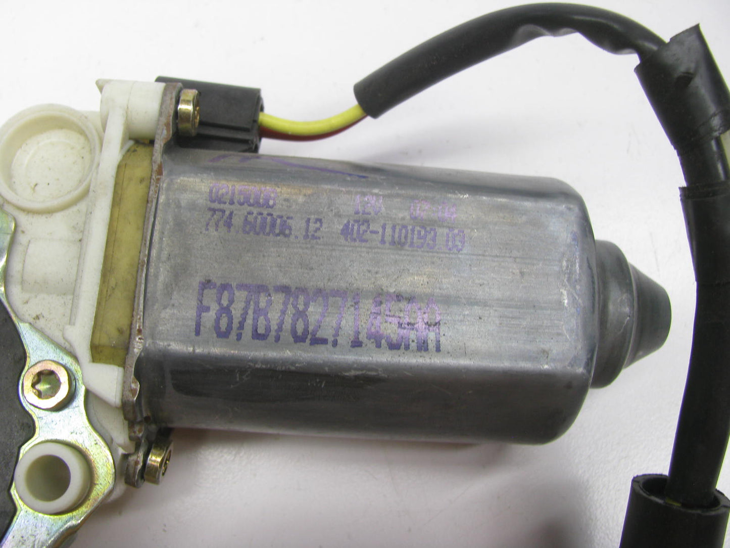 NEW OUT OF BOX - OEM Ford F87B-7827145-AA FRONT LEF T Power Window Motor