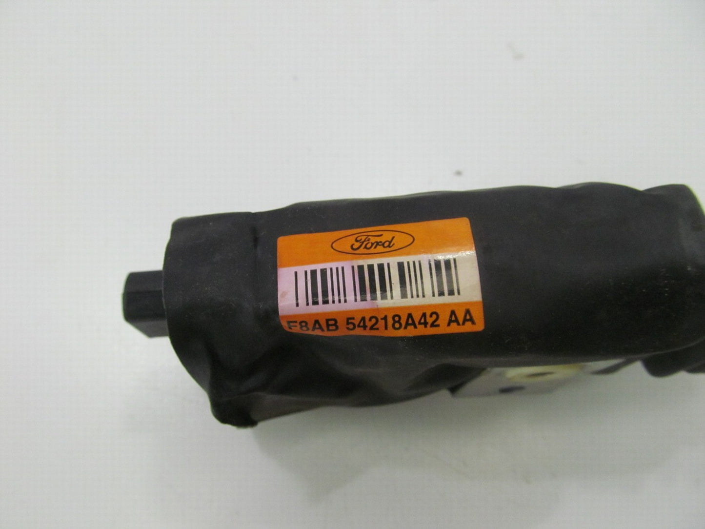 NEW - OUT OF BOX - OEM Ford F8AB-54218A42-AA Front Door Lock Actuator