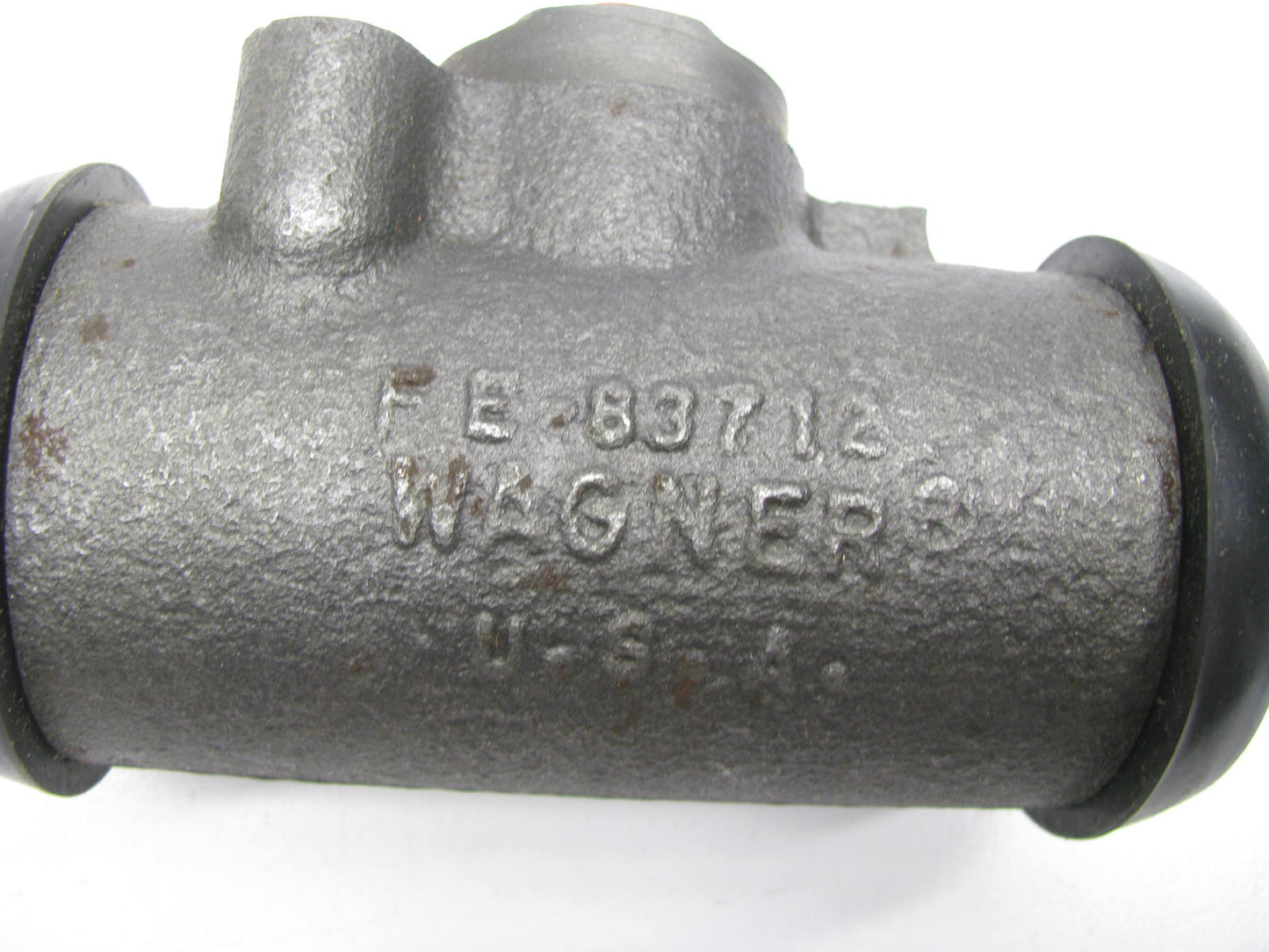 NEW UNBOXED FE-83712 Drum Brake Wheel Cylinder WC37149
