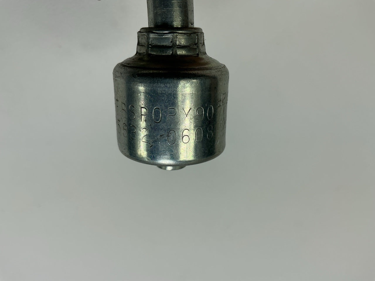 NEW G25832-0608 British Hydraulic Hose Fitting 90 Deg Bent Tube (MegaCrimp)