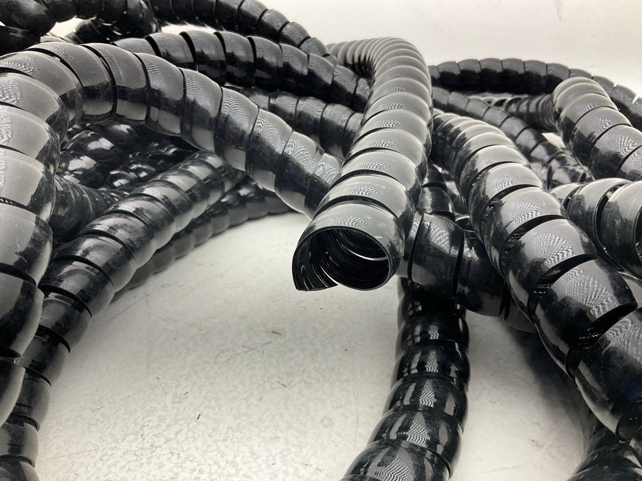 NEW UNBOXED Gates # G81900-0016 CS1156 Plastic Hose Guard Sleeve - 1'' X 50'