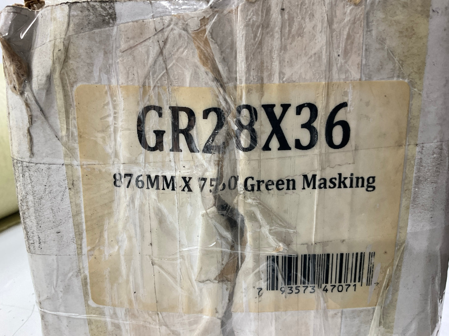 GR28X36 Body Shop 36'' X 750' Long 28# Green Machine Finish Masking Paper