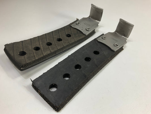 (30) Universal Exhaust Hangers, 8'' X 2'' X 11/32''