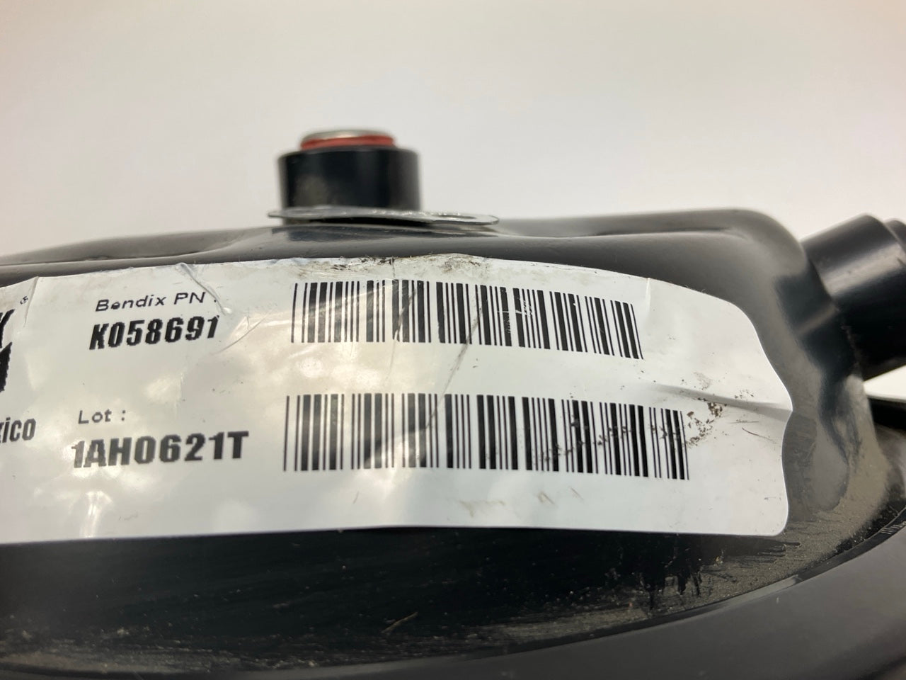 Bendix K058691 Air Brake Chamber - T-24, 2.5'' Stroke