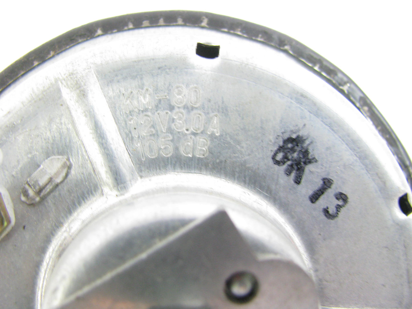 NEW - UNBOXED KM-80 Universal 105DB 12v Horn