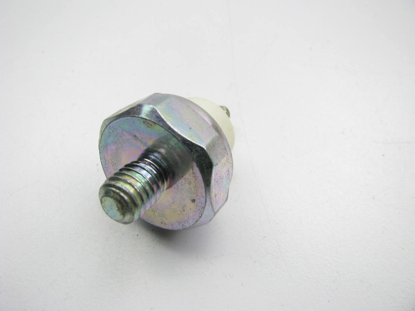 NEW - OUT OF BOX - KS-68 Ignition Knock (Detonation) Sensor