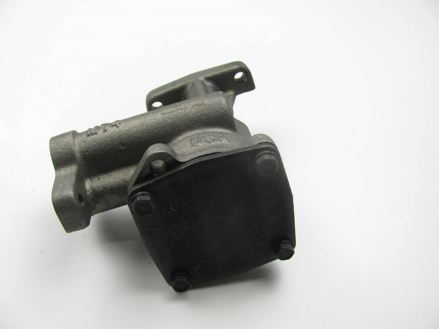 NEW - OUT OF BOX M74 Engine Oil Pump