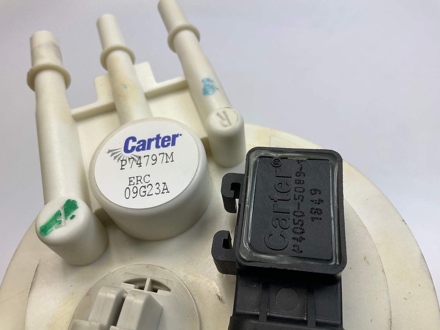 NEW UNBOXED Carter P74797M Fuel Pump - 1998-1999 Cadillac DeVille, Eldorado