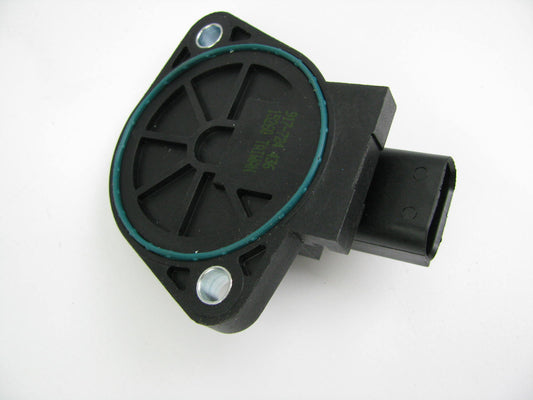 NEW UNBOXED PC107K Camshaft Cam Position Sensor