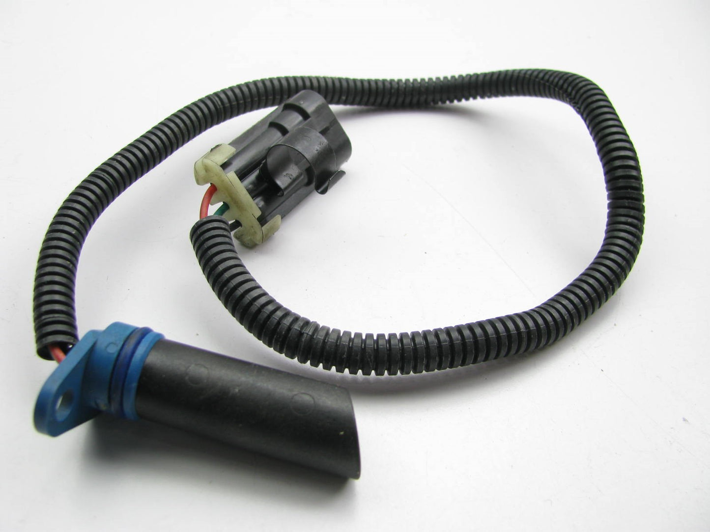 NEW - OUT OF BOX - PC111 Camshaft Position Sensor 94-99 GM 3.1L 3.4L V6