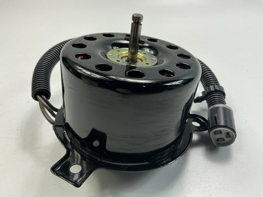 NEW - OUT OF BOX - Siemens PM254 Engine Radiator Fan Motor
