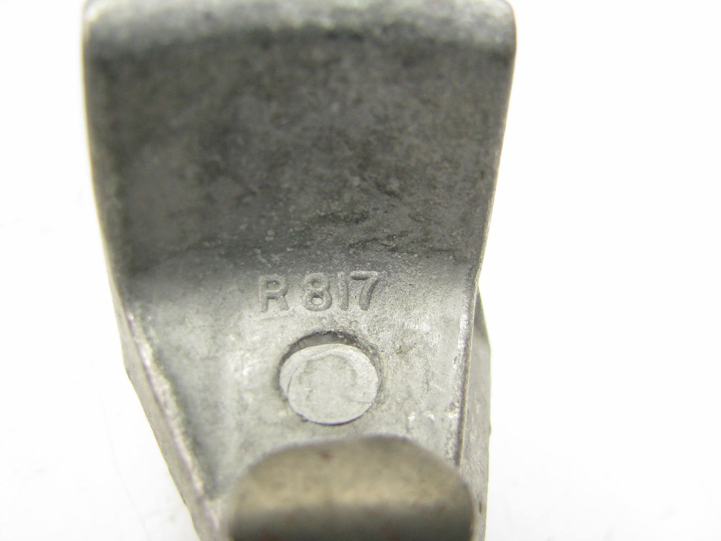 NEW - OUT OF BOX R817 Engine Rocker Arm