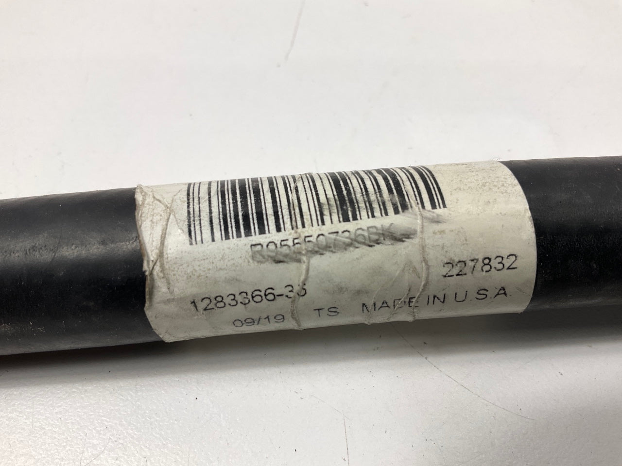 New Unboxed Meritor R95550736BK 1/2'' Air Hose 3/8 -18 NPTF 2 Swivel 36'' Long