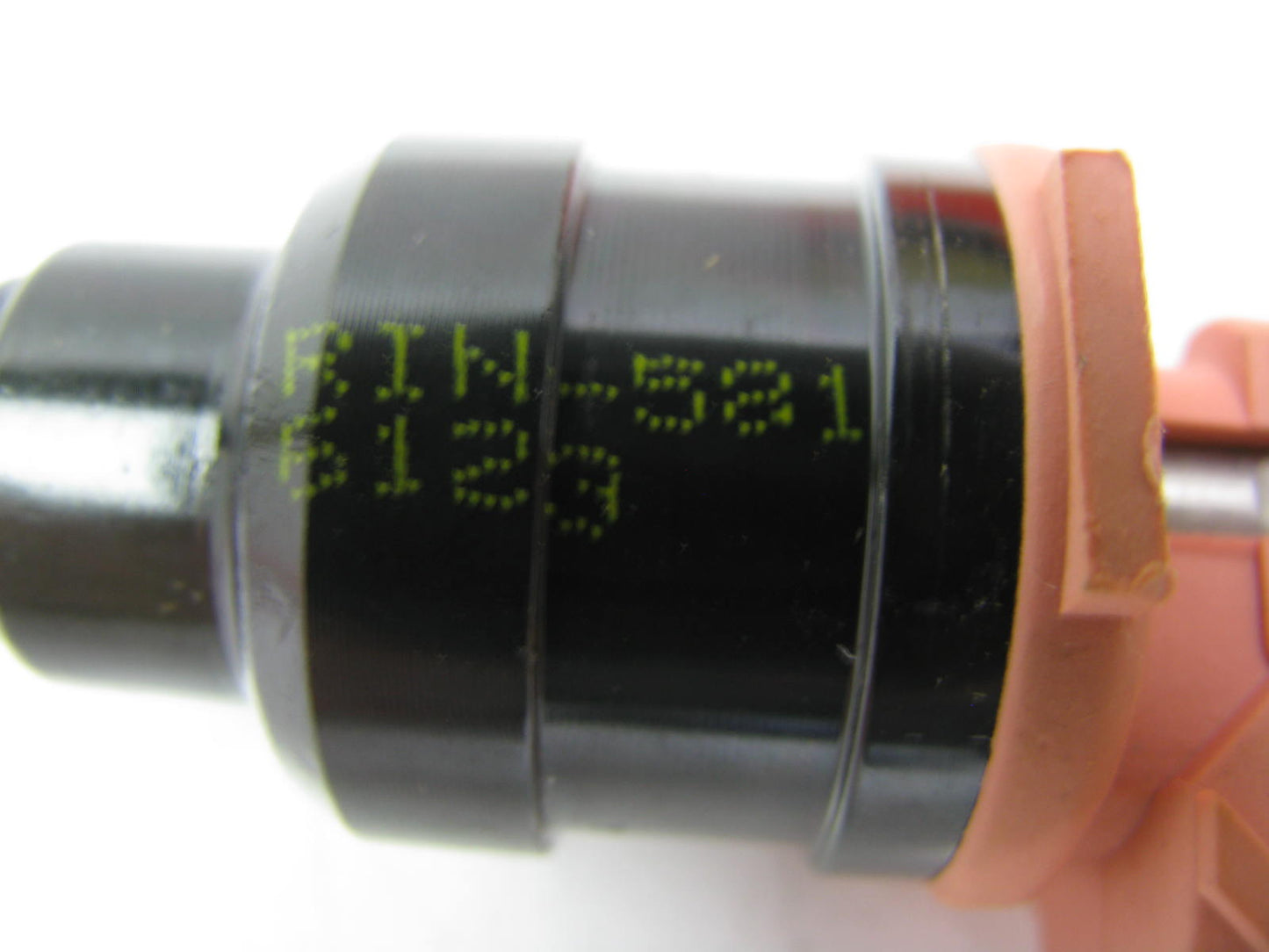 NEW - OUT OF BOX RIN-581 Fuel Injector For 1990-1991 Mazda 929 3.0L-V6