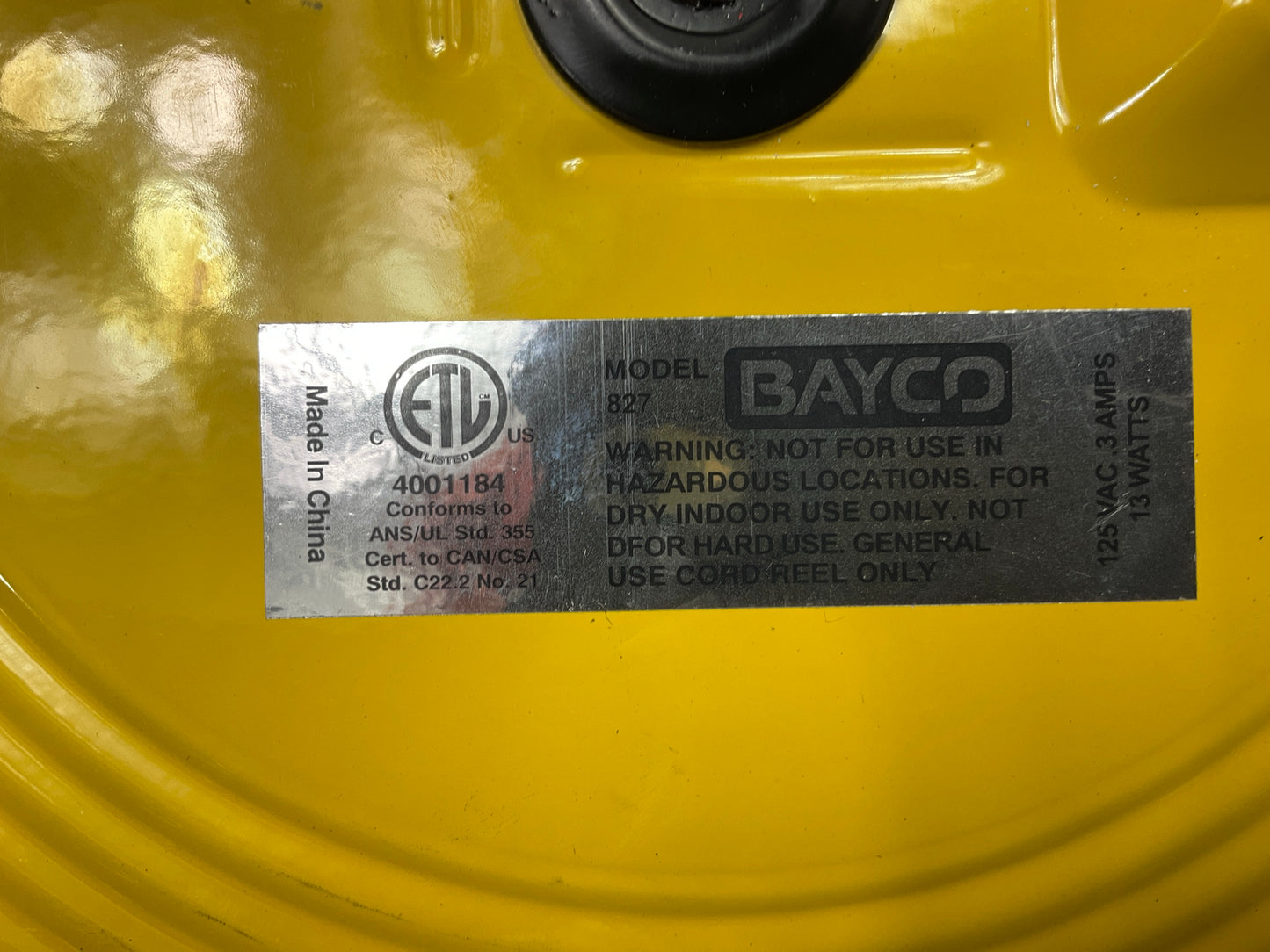 MISSING BRACKET - Bayco 13 W Flourescent Work Light W/ Spotlight, 50' Metal Reel