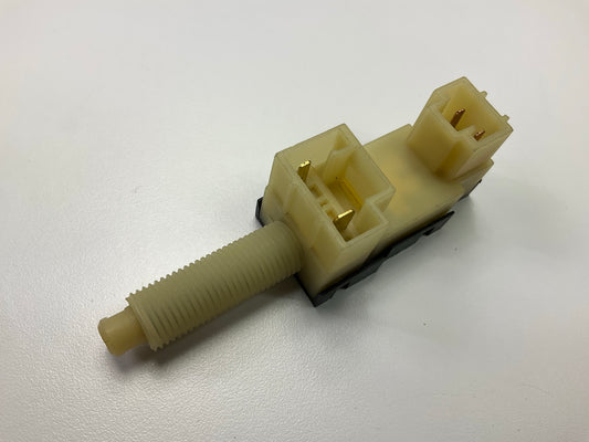 NEW - OUT OF BOX SLS-153 Brake Light Lamp Switch