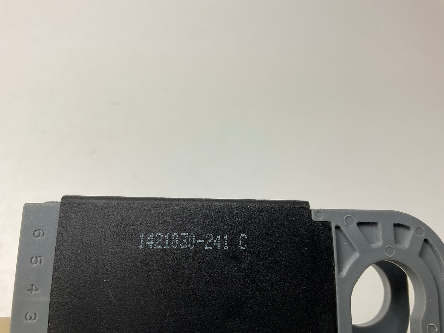NEW - OUT OF BOX SLS-255 Brake Light Lamp Switch