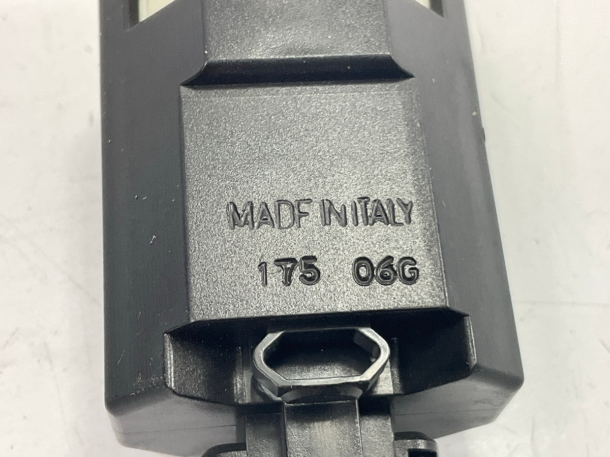 NEW - UNBOXED SLS198 Brake Light Lamp Switch