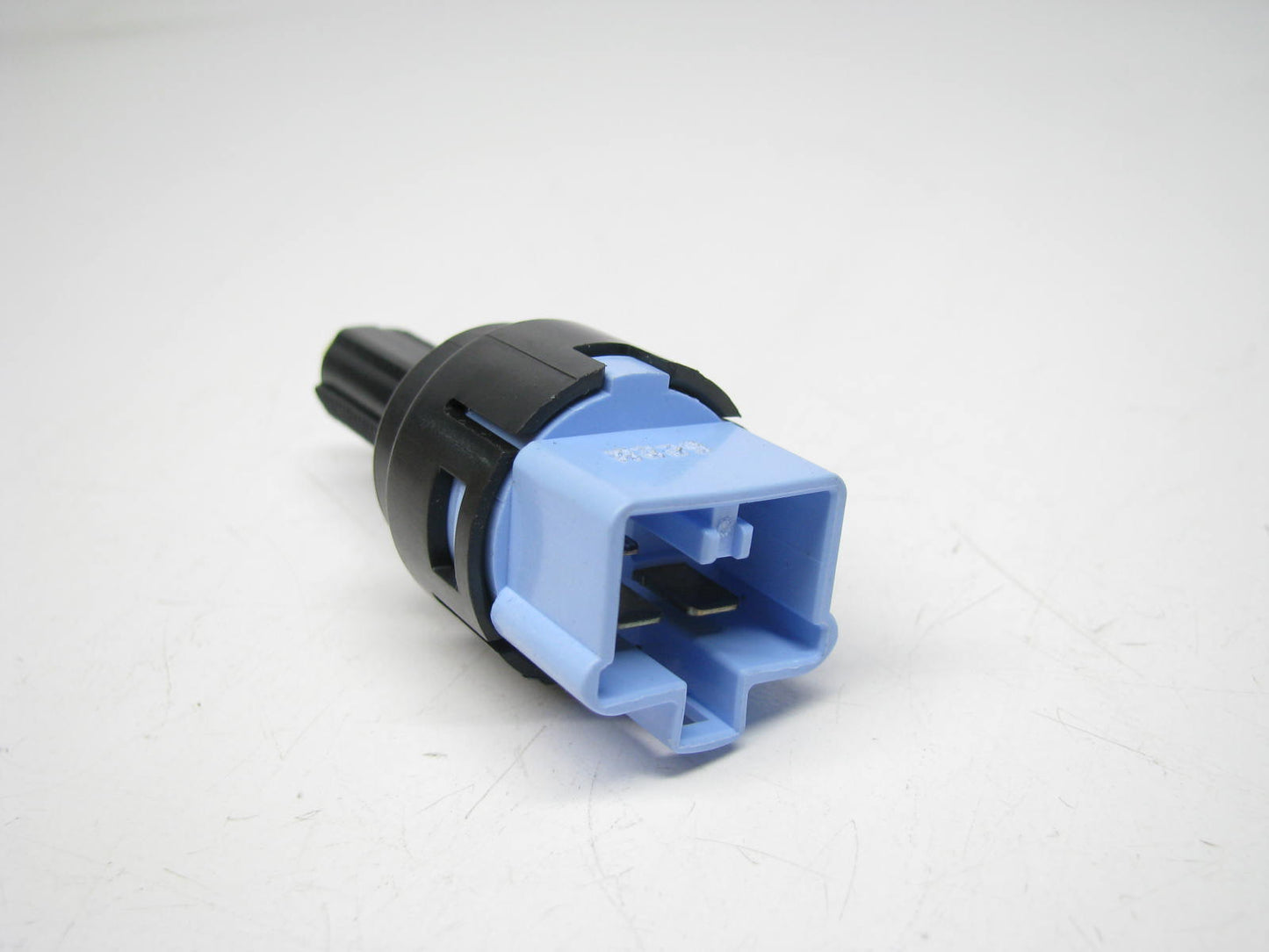 NEW - OUT OF BOX SLS517 Brake Light Lamp Switch