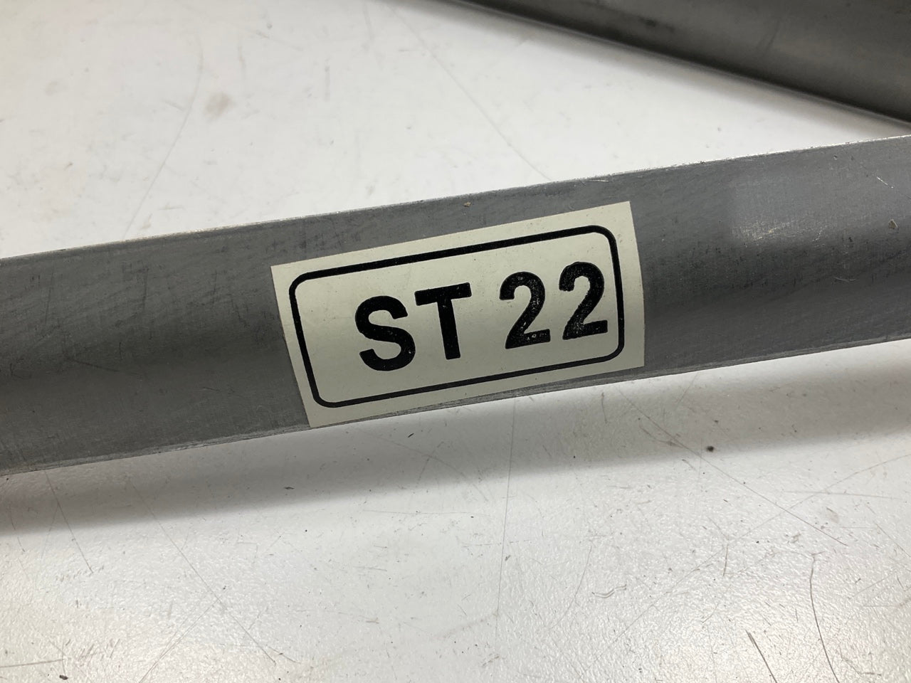 NEW - UNBOXED ST22 Fuel Gas Tank Straps