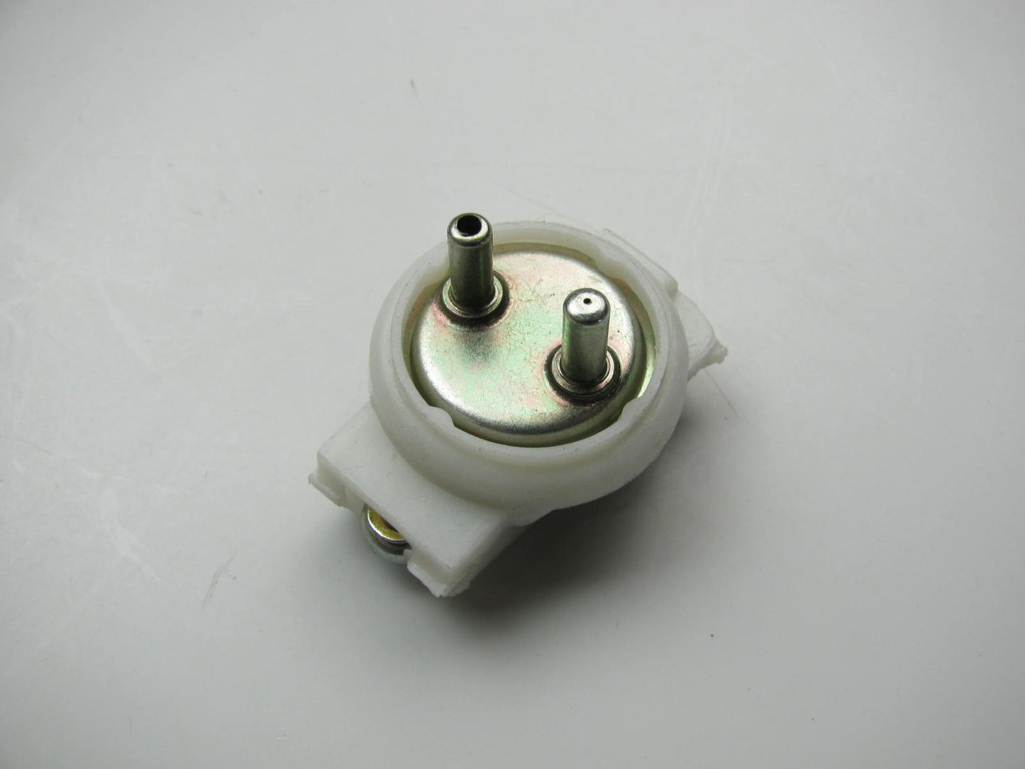 NEW - OUT OF BOX TS8 Air Cleaner Temperature Sensor EC407