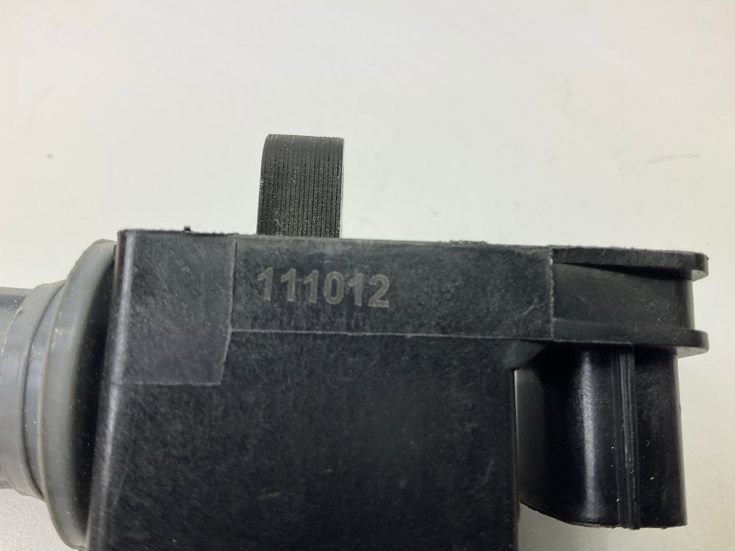 NEW - OUT OF BOX UF-263 Rear Ignition Coil