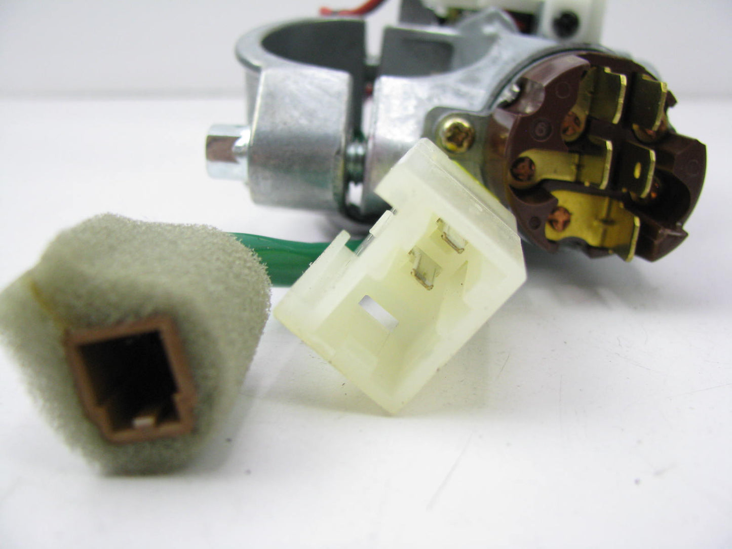 NEW - OUT OF BOX US-230 Ignition Lock & Cylinder Switch For 90-92 Nissan Axxess