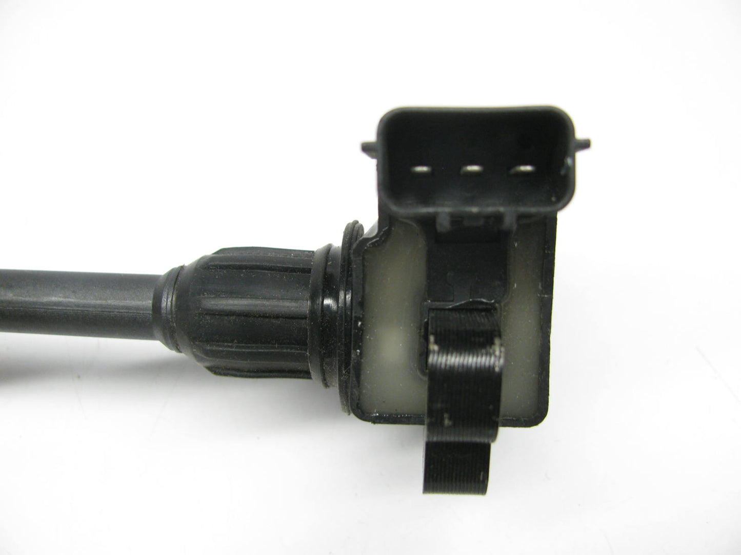 NEW - UNBOXED VF-232 Ignition Coil For 1995-1999 Nissan 3.0L 22448-31416