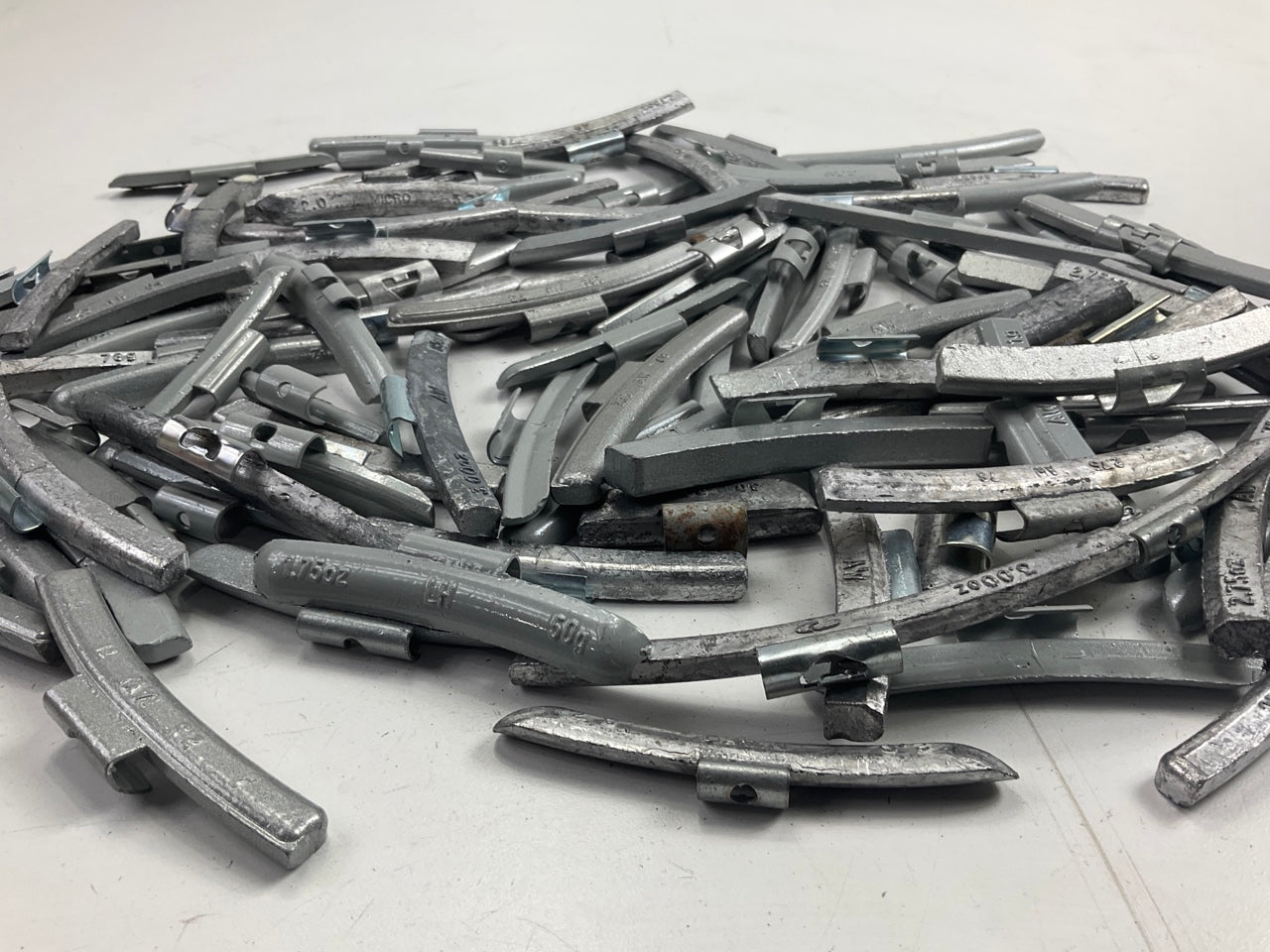 15 LBS - Mixed Lot Clip-On Wheel Balancing Weights, Assorted Sizes - UNUSED