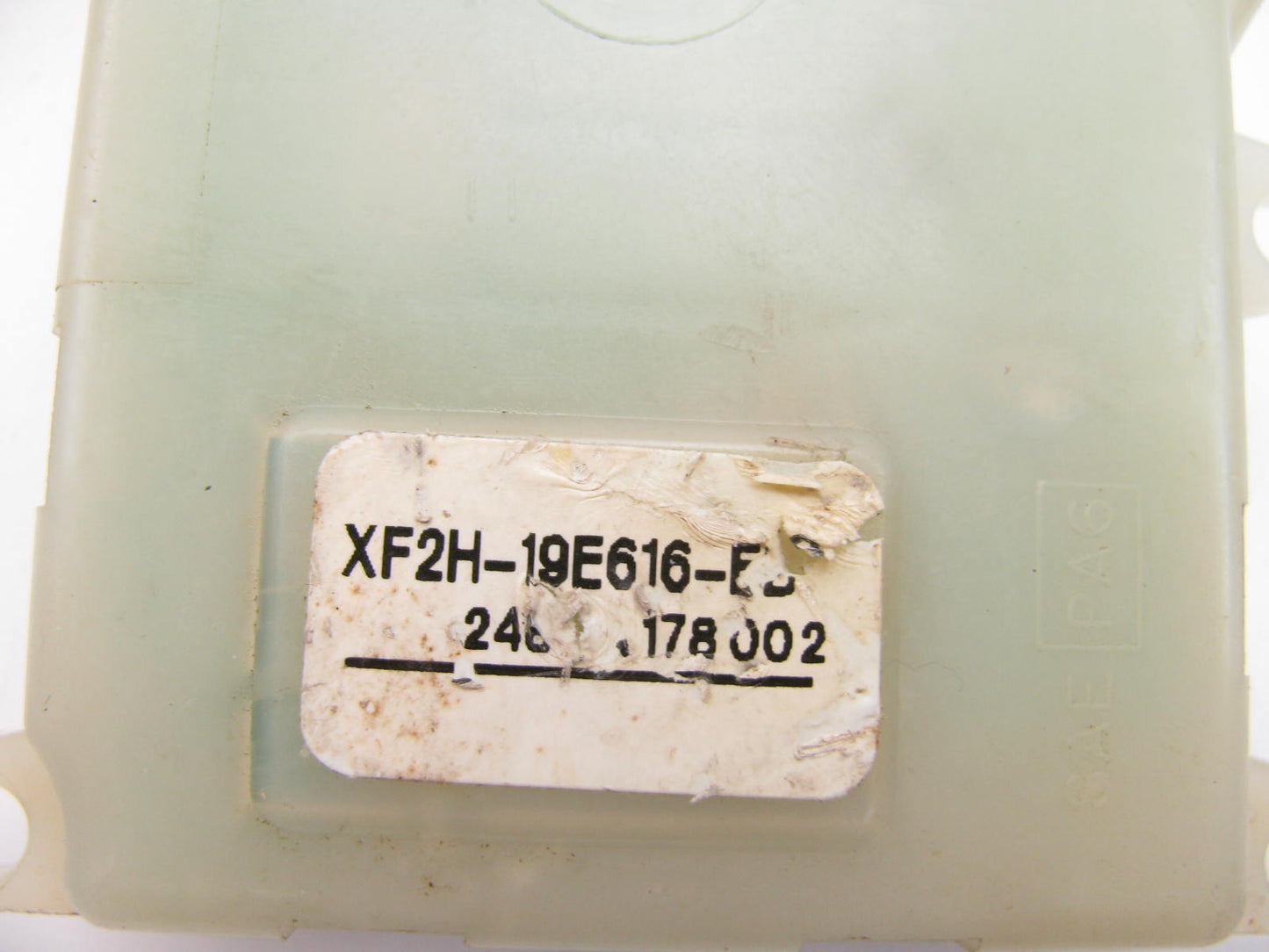 NEW - OUT OF BOX - OEM Ford XF2H-19E616-EB Heater Blend Door Actuator