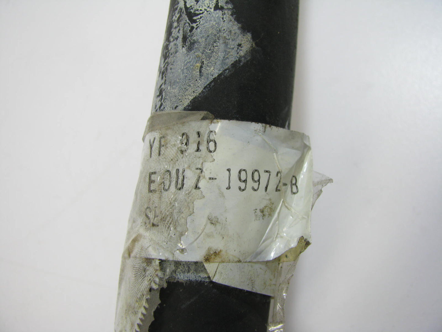 NEW - OUT OF BOX FORD YF-916 A/C Condenser Discharge Hose Tube 1980-82 E-100/350