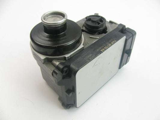 NEW - Out Of Box YS4F-9C735-AA Cruise Control Servo 2000-2003 Ford Focus