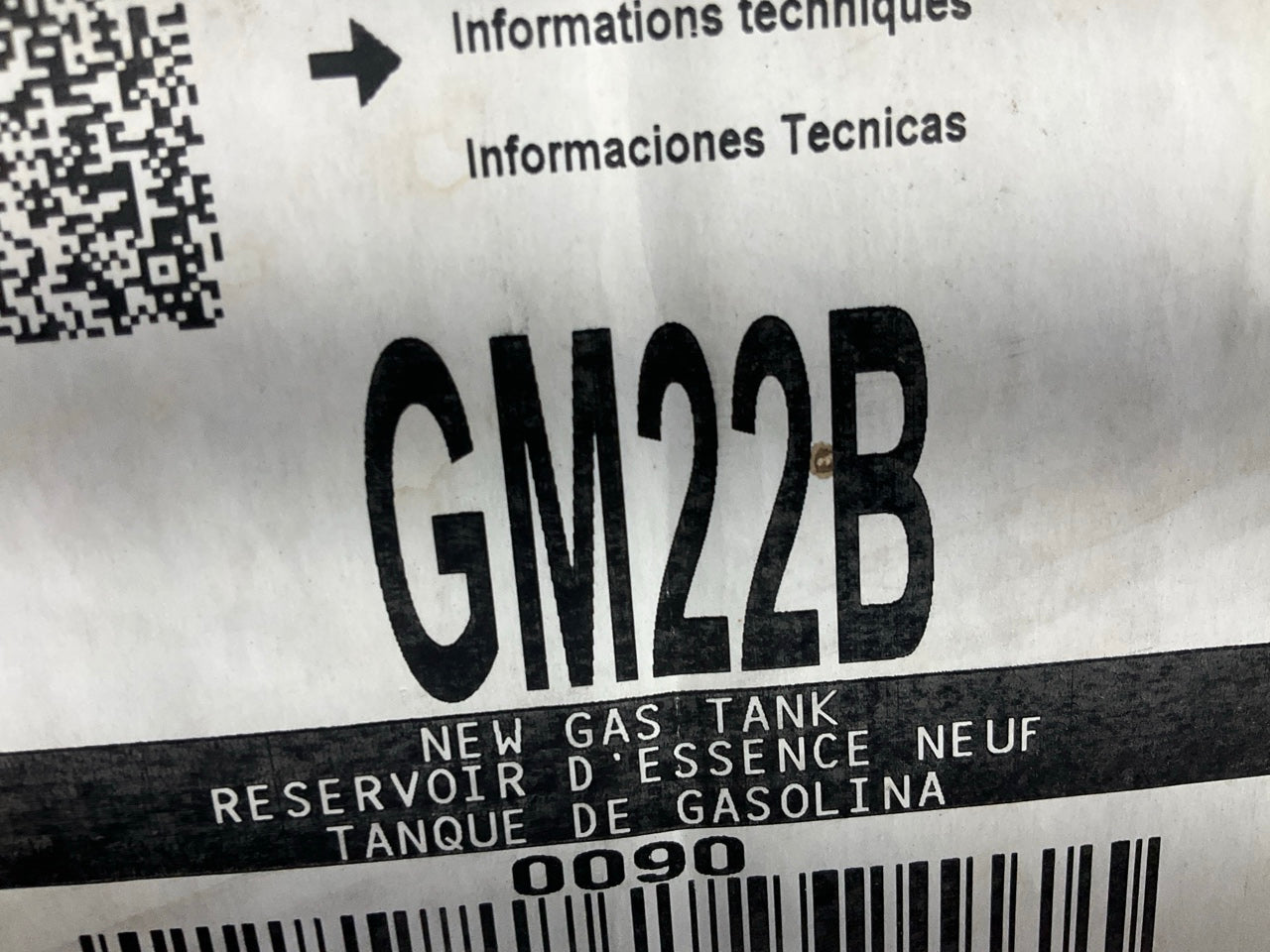 Dented Corner - Spectra GM22B Fuel Gas Tank, 34 Gallon Midship Tank