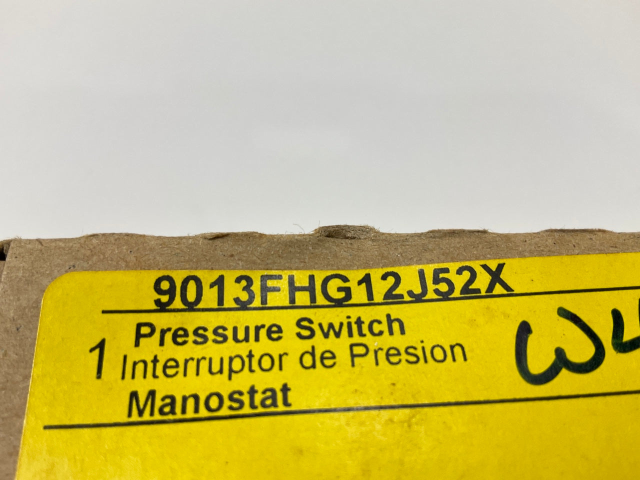 SQUARE D Pressure Switch 1/4 In FNPS/(1) Port, 95/125 Psi, 30 Psi, 40 To 150 Psi