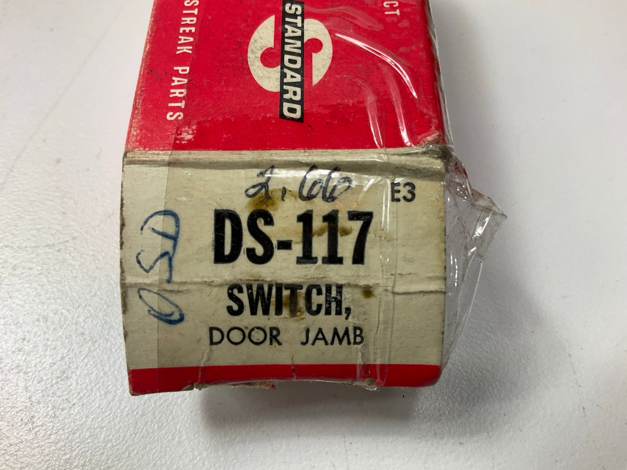 Standard Motor Products DS-117 Door Jamb Switch