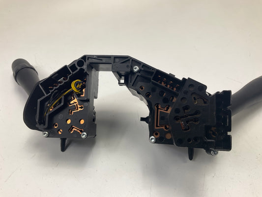 Standard Motor Products DS772 Turn Signal Combination Wiper Switch