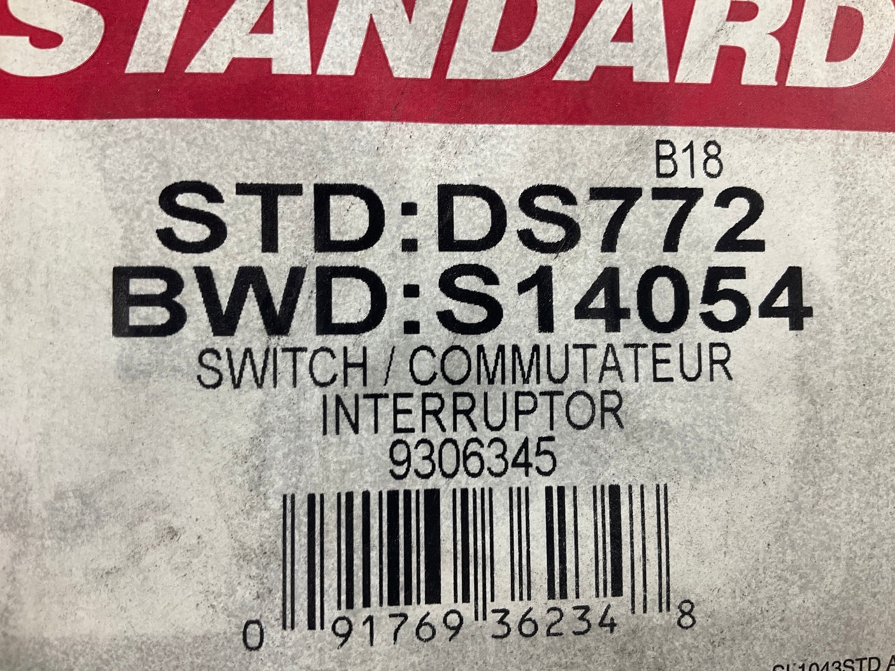 Standard Motor Products DS772 Turn Signal Combination Wiper Switch