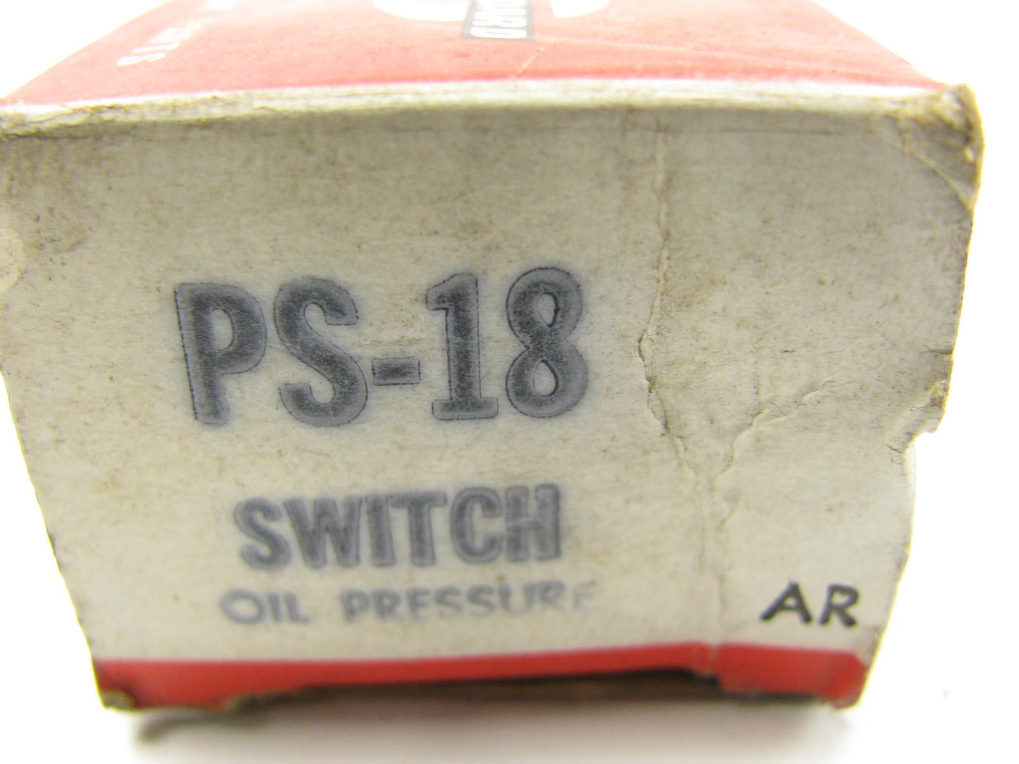Standard Motor Products PS-18 Engine Oil Pressure Sender For Dash Light