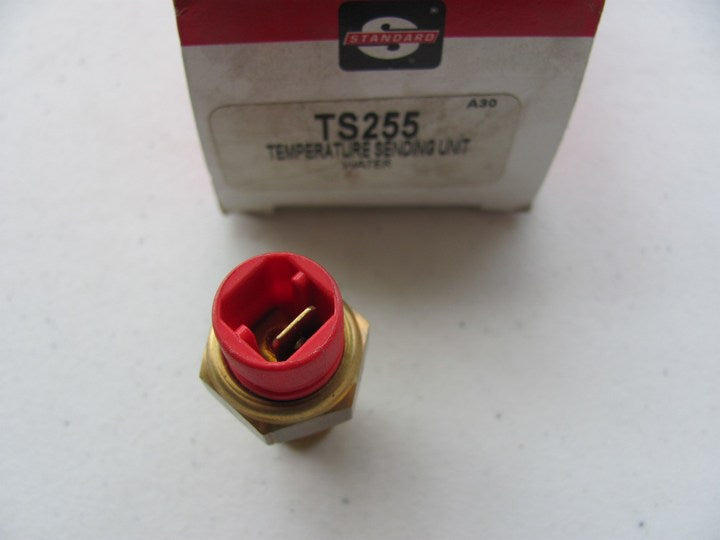 Standard Motor Products TS255 Engine Coolant Temperature Switch