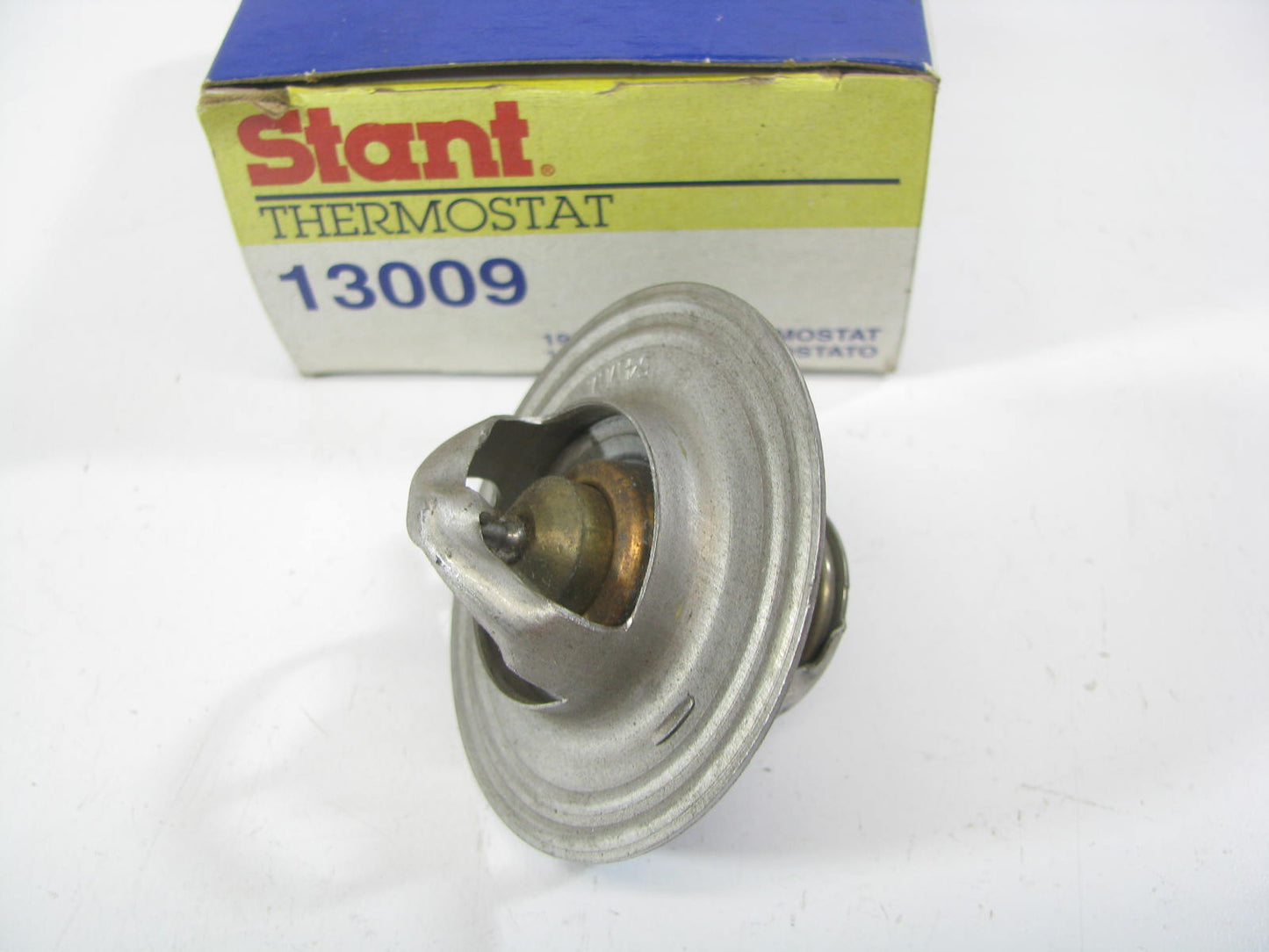 Stant 13009 Engine Coolant Thermostat - 195 Degree
