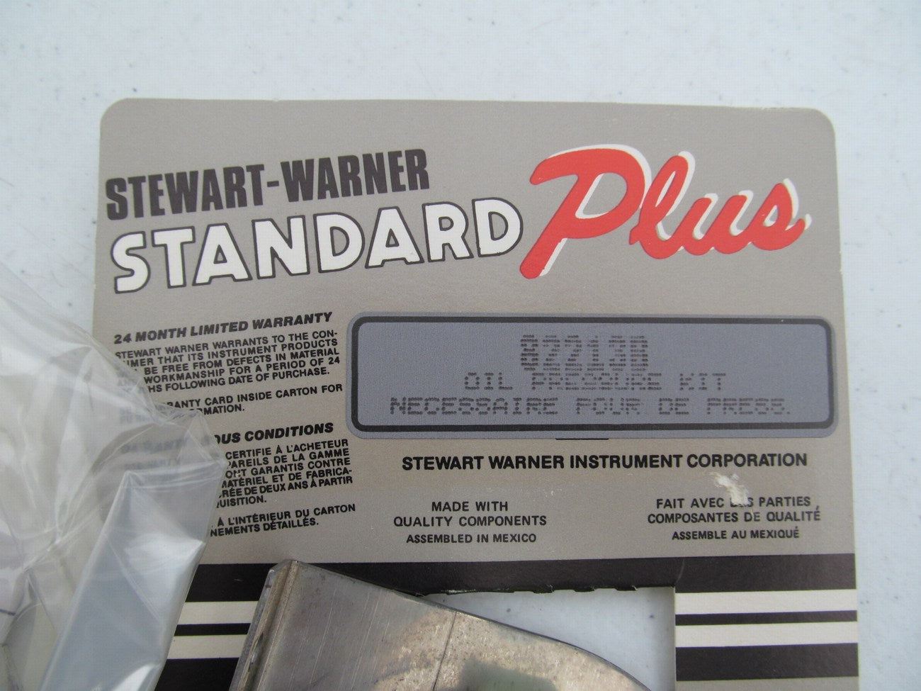 Stewart-warner 82213B Oil Pressure Gauge Kit W/ Mounting Bezel Bracket 2-1/32''