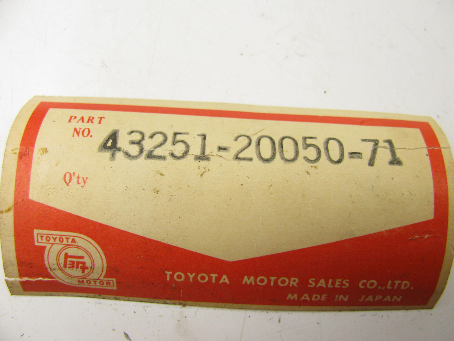 NOS Suspension Tie Rod Spindle 43251-20050-71 For Toyota