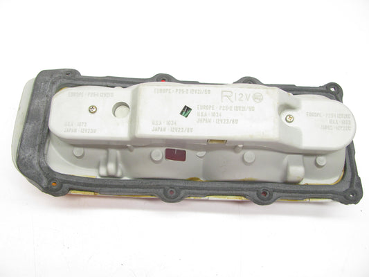 NOS OEM Toyota Right Rear Tail Light Assy. 81550-12151